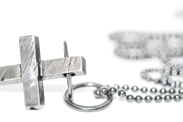 Angled cross necklace Silver